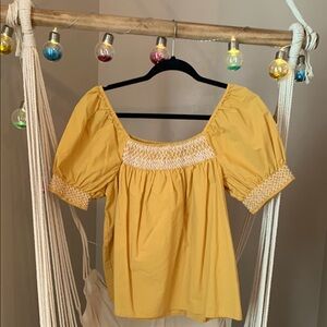 2/$15 Wonderly- Womens LargeYellow Smocked Women's Top